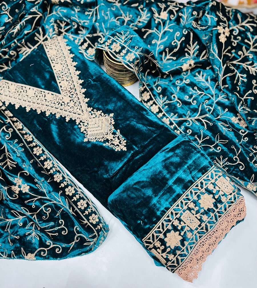 Premium  velvet  🥶 suit velvet bottom