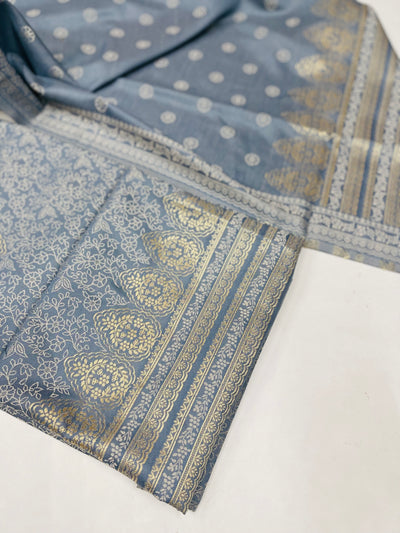 V neck Woollen party 🎉 suit 🥶