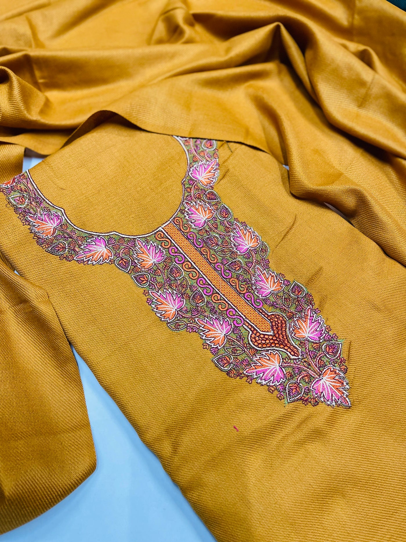 Economical Kashmiri 🥶 winter  suit