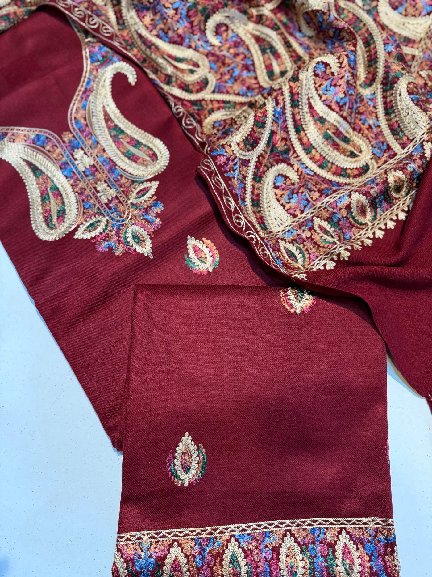 Kashmiri 🥶 winter pure suit (💯%handmade)