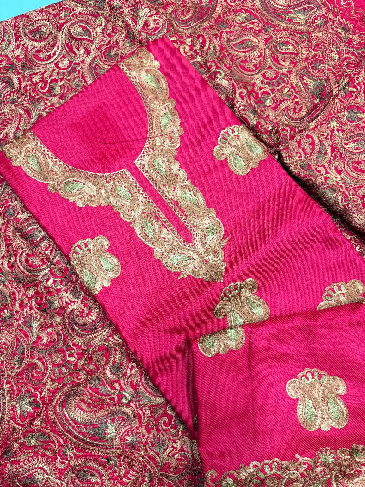 Kashmiri 🥶 winter pure suit (💯%handmade)