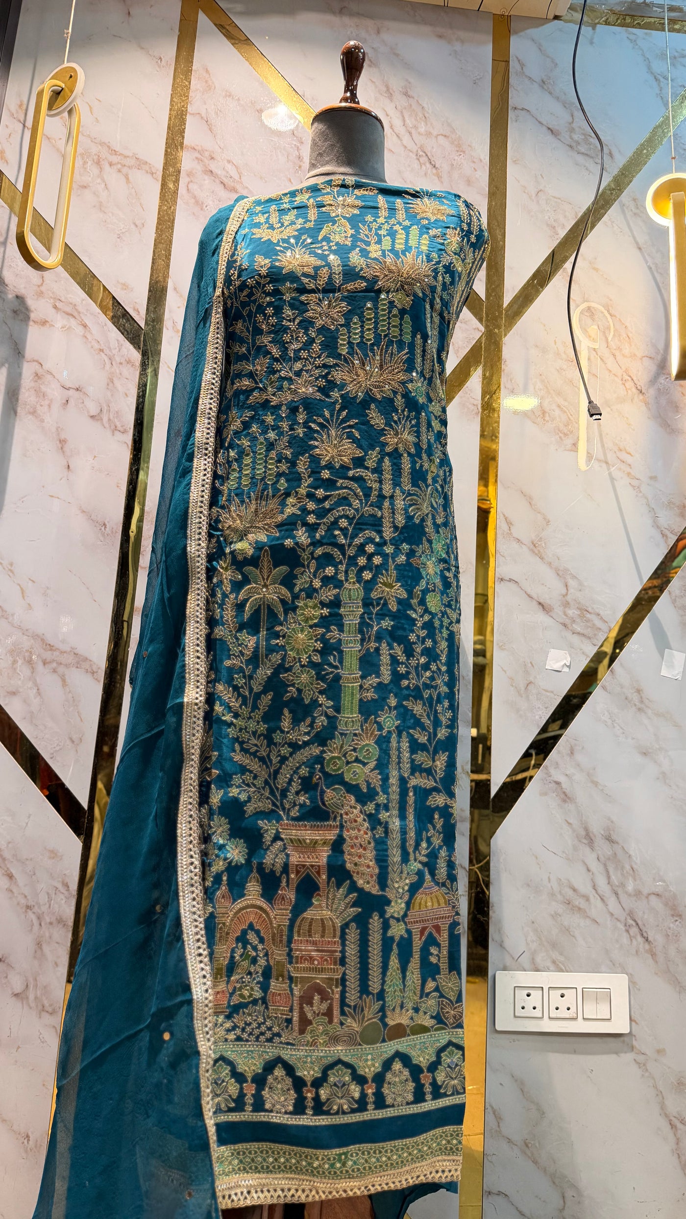 All Original Premium Taj Mahal  party 🎉 suit