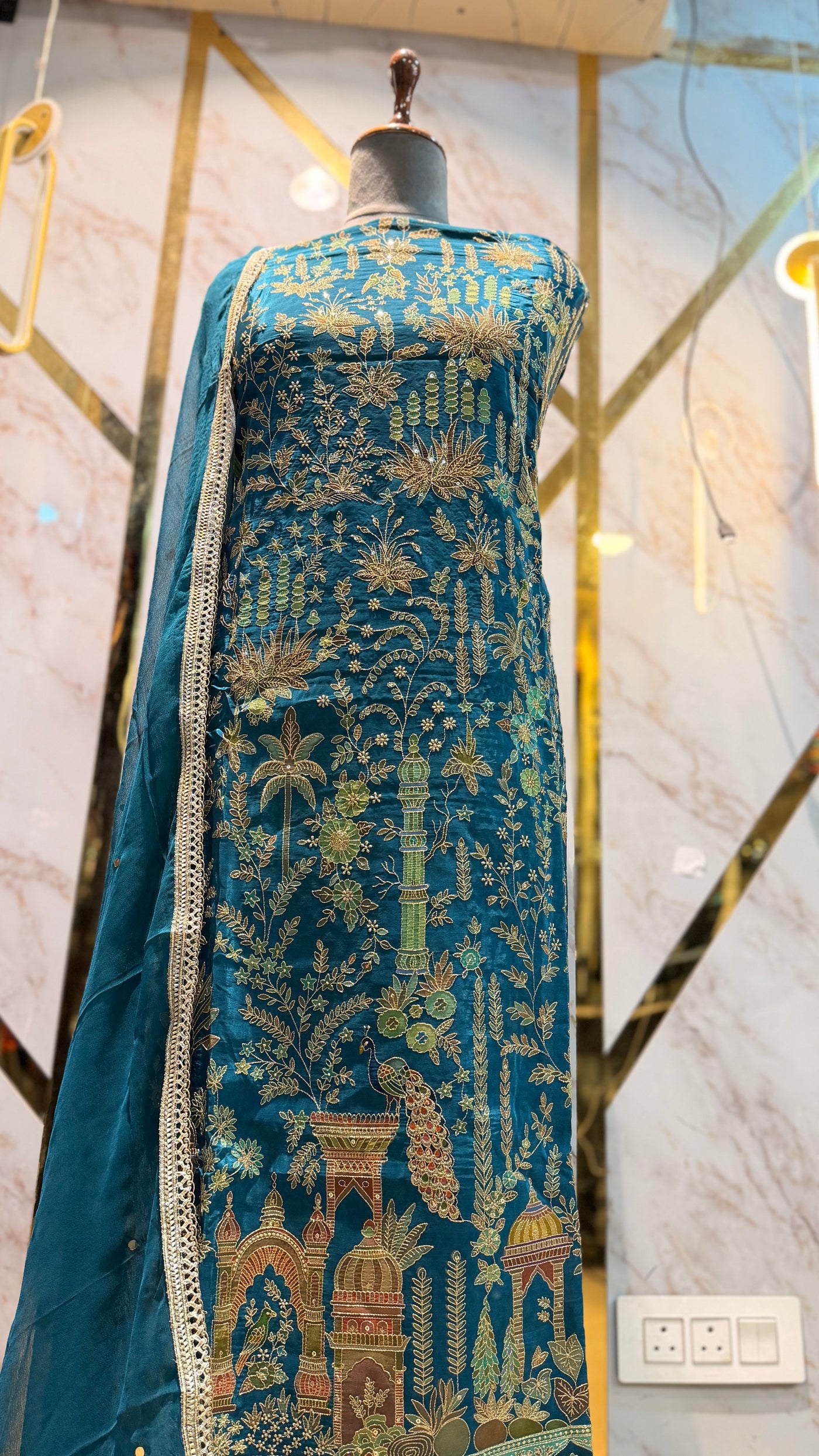 All Original Premium Taj Mahal  party 🎉 suit