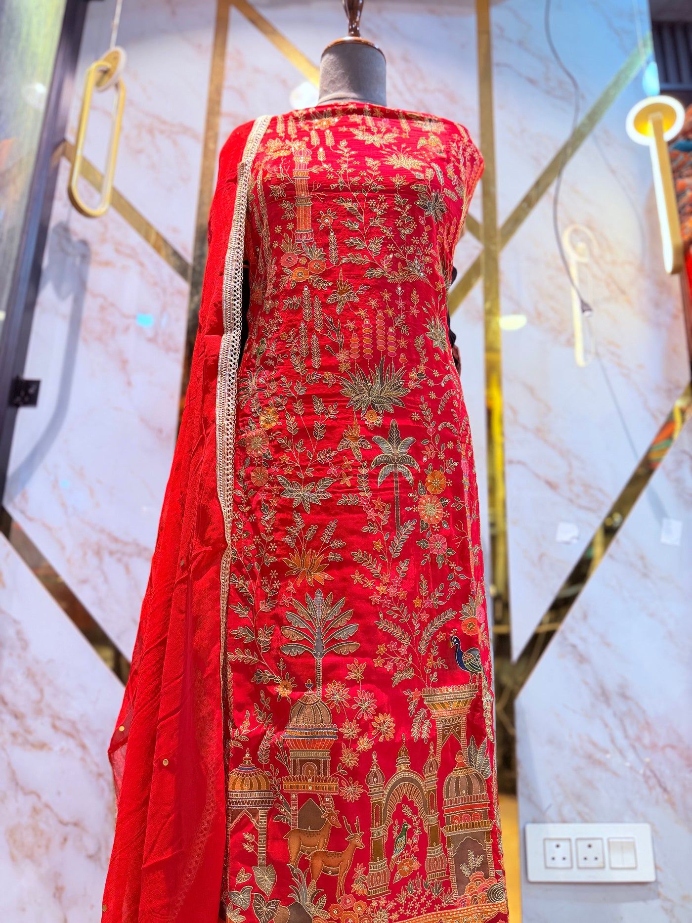 All Original Premium Taj Mahal  party 🎉 suit