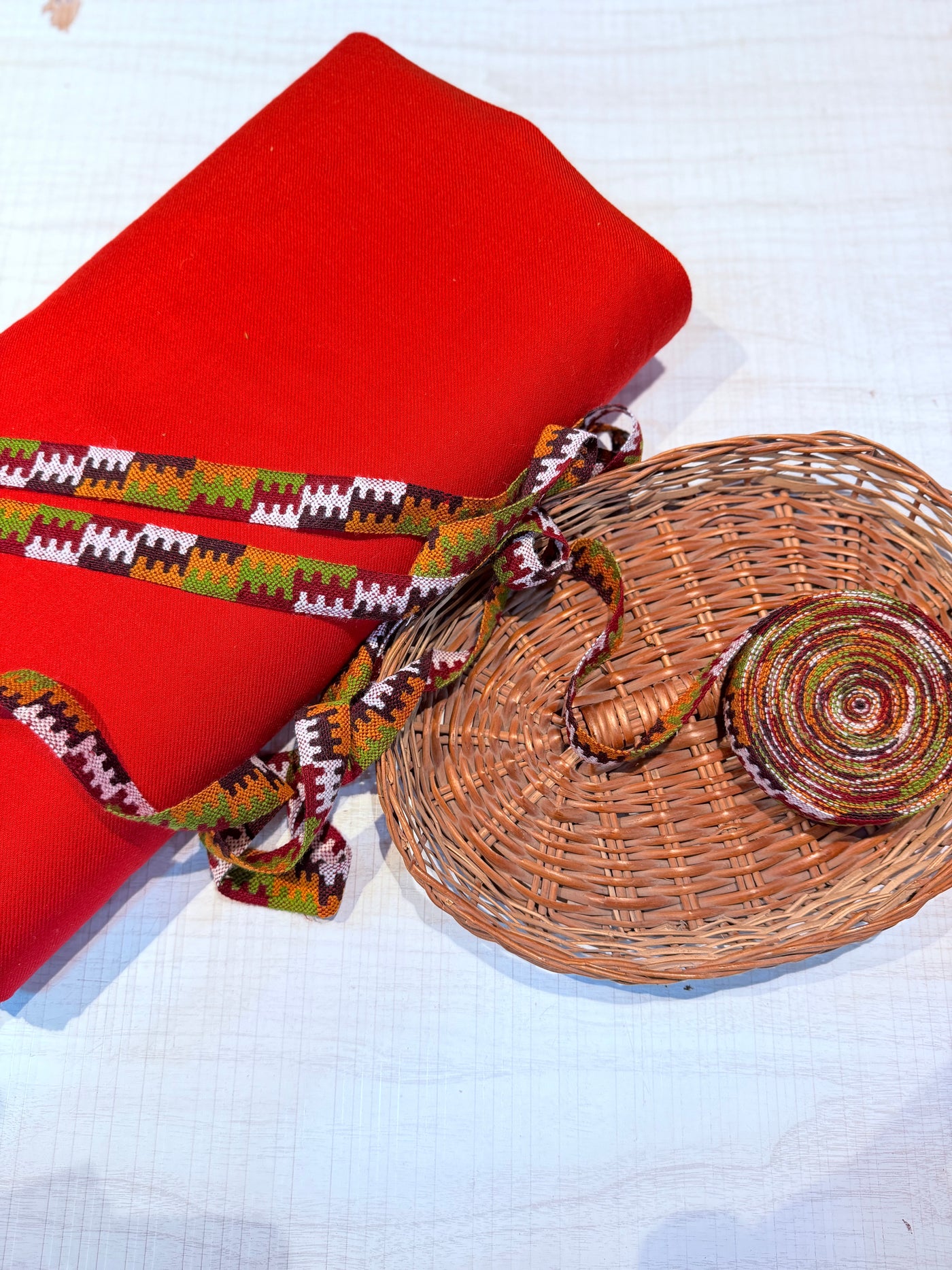 Combo Offer Daily Wear All Over Woolen Suit With Kullu Patti (4.5 mt) Combo❤️(4.5mtr)