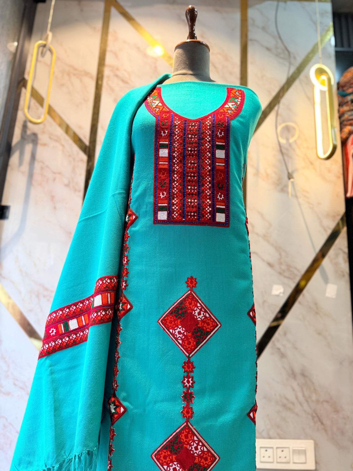 Pure winter 🥶 kinnauri temple Salwar🛕 (hand made ) suit