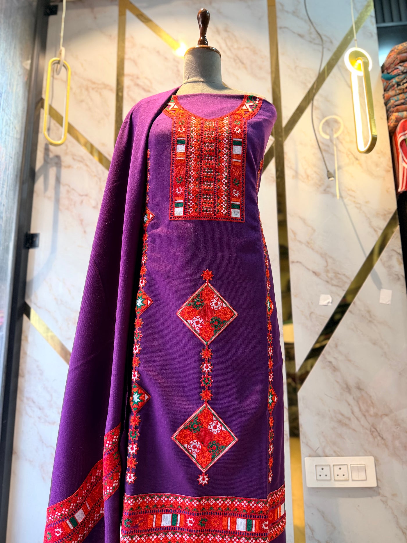 Pure winter 🥶 kinnauri temple Salwar🛕 (hand made ) suit