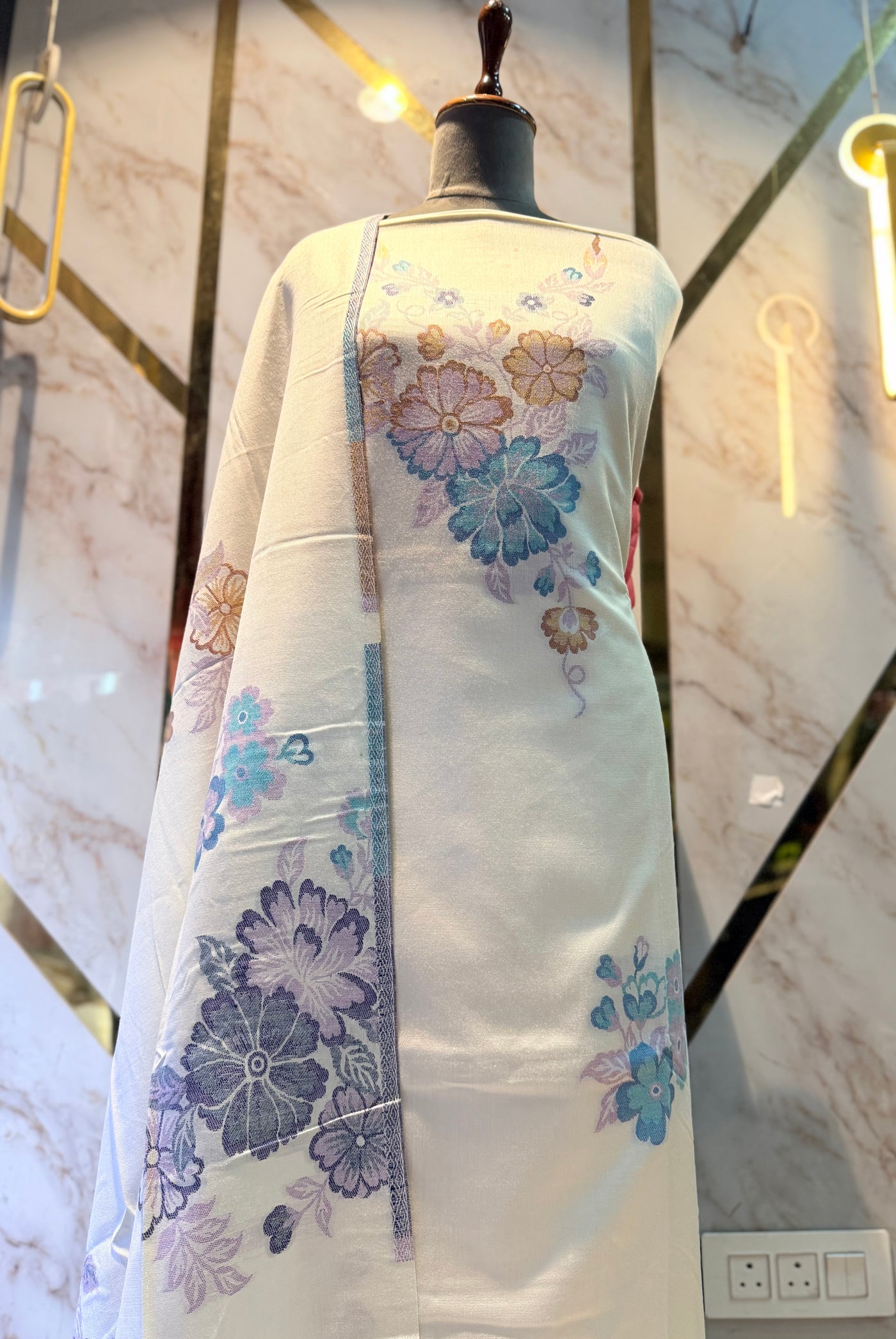 Premium kani Wollen Party Suits (100% Handmade