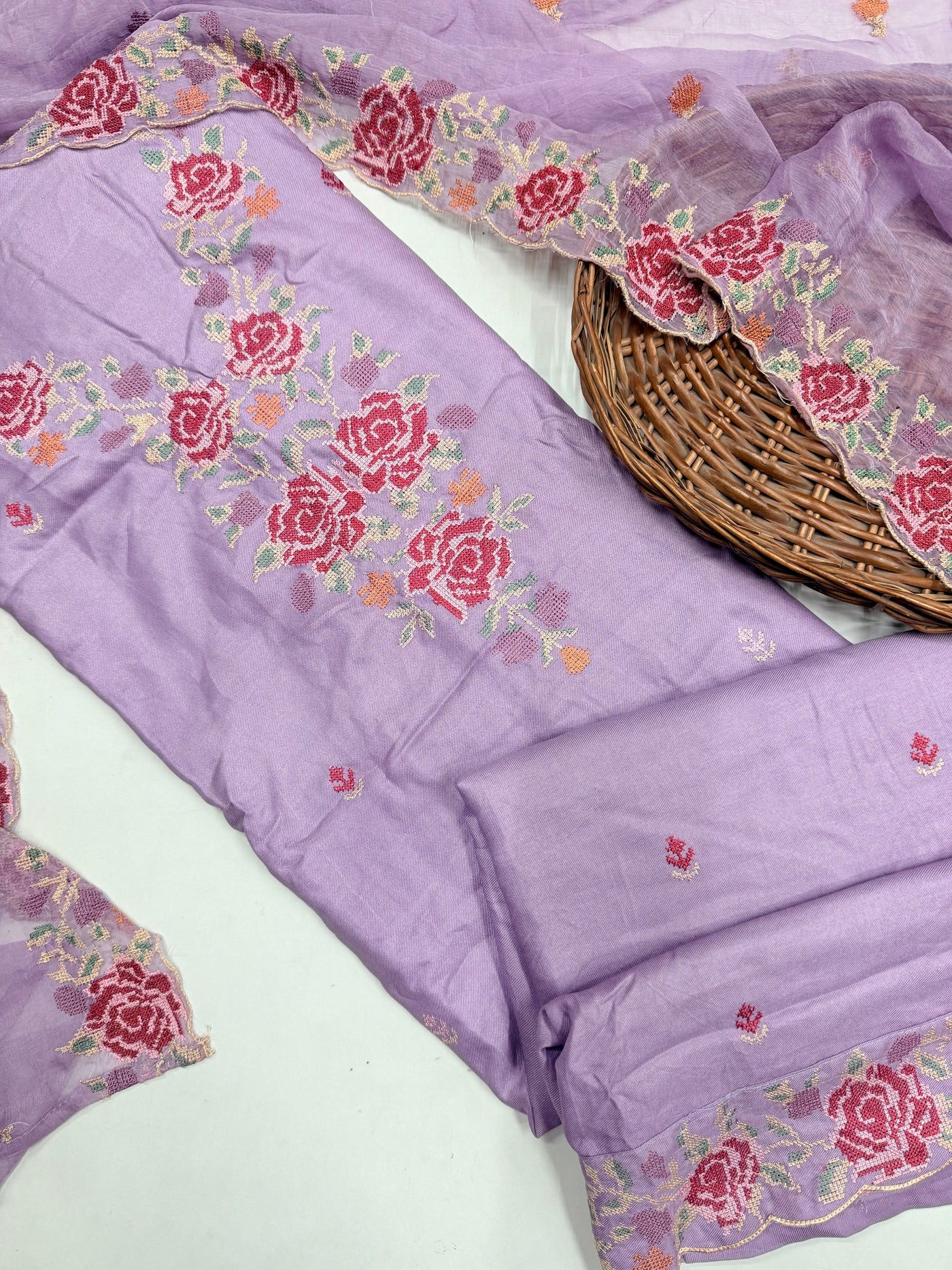 Kashmiri 🥶 winter pure suit (💯%handmade) 2025