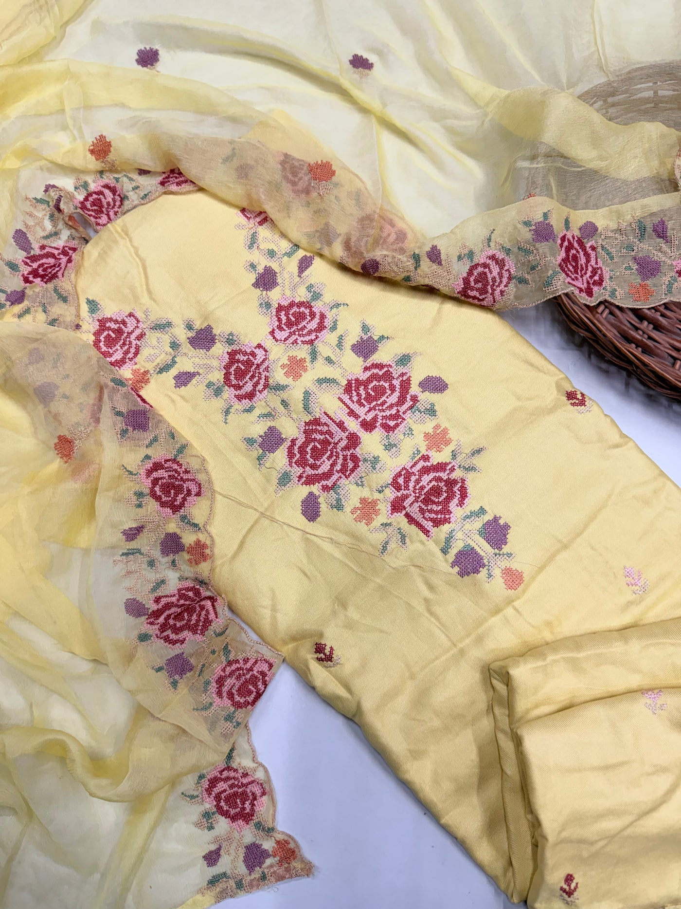 Kashmiri 🥶 winter pure suit (💯%handmade) 2025