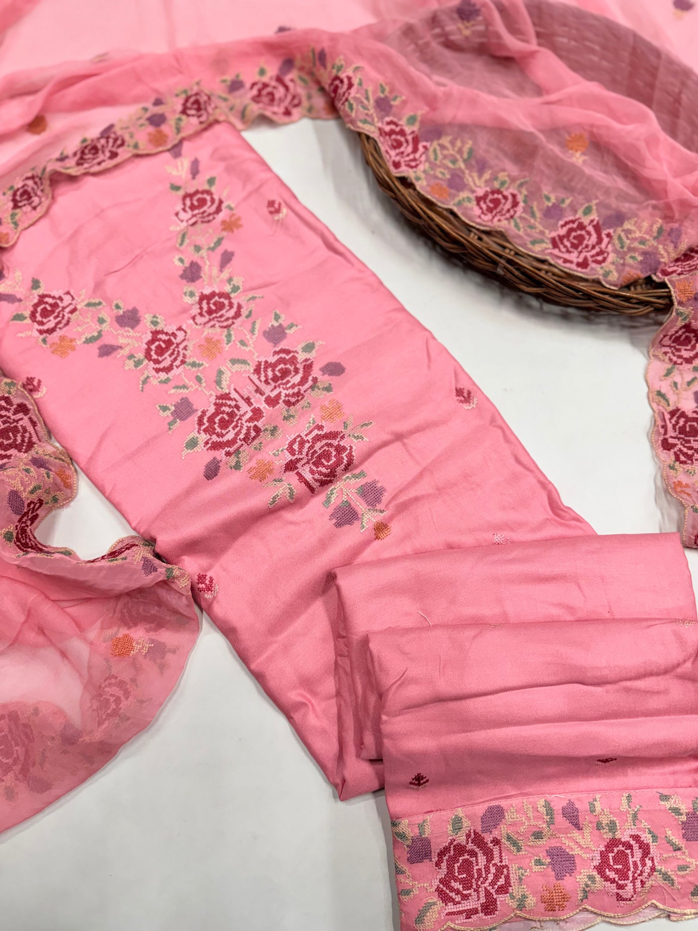 Kashmiri 🥶 winter pure suit (💯%handmade) 2025