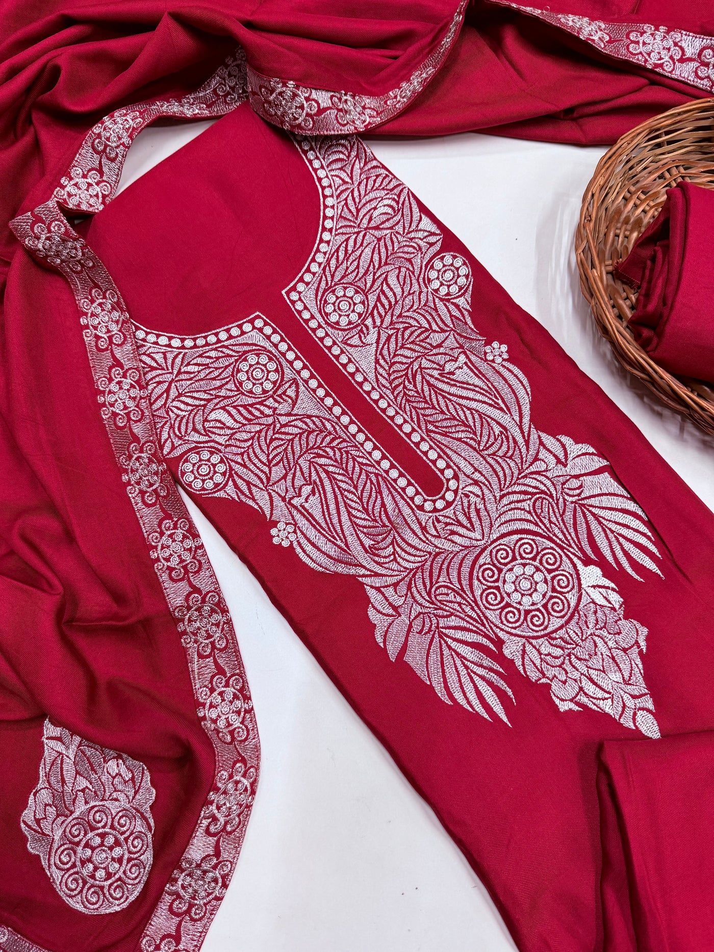 Kashmiri 🥶 winter pure suit (💯%handmade) 2025