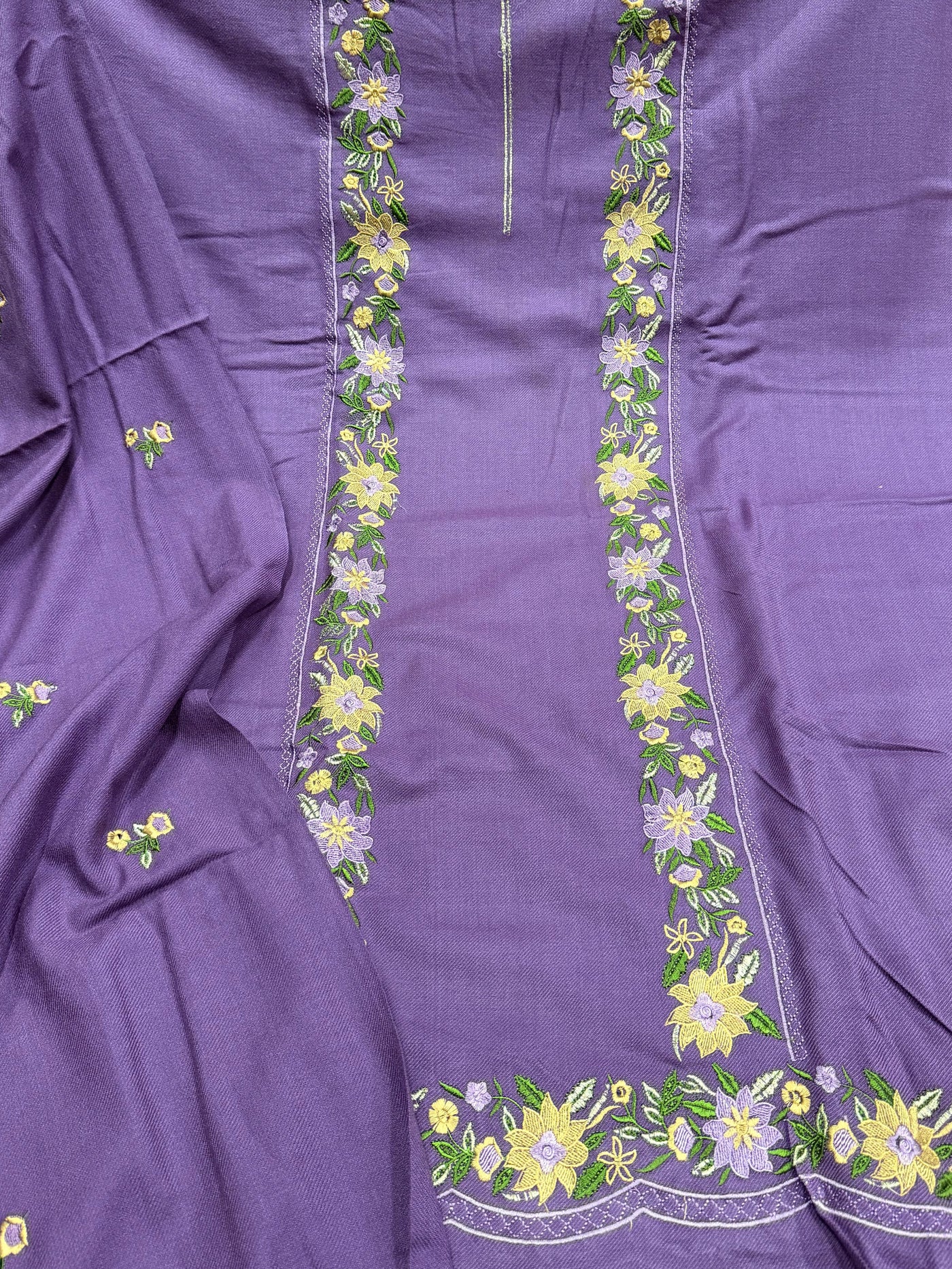 Kashmiri 🥶 winter pure suit (💯%handmade) 2025