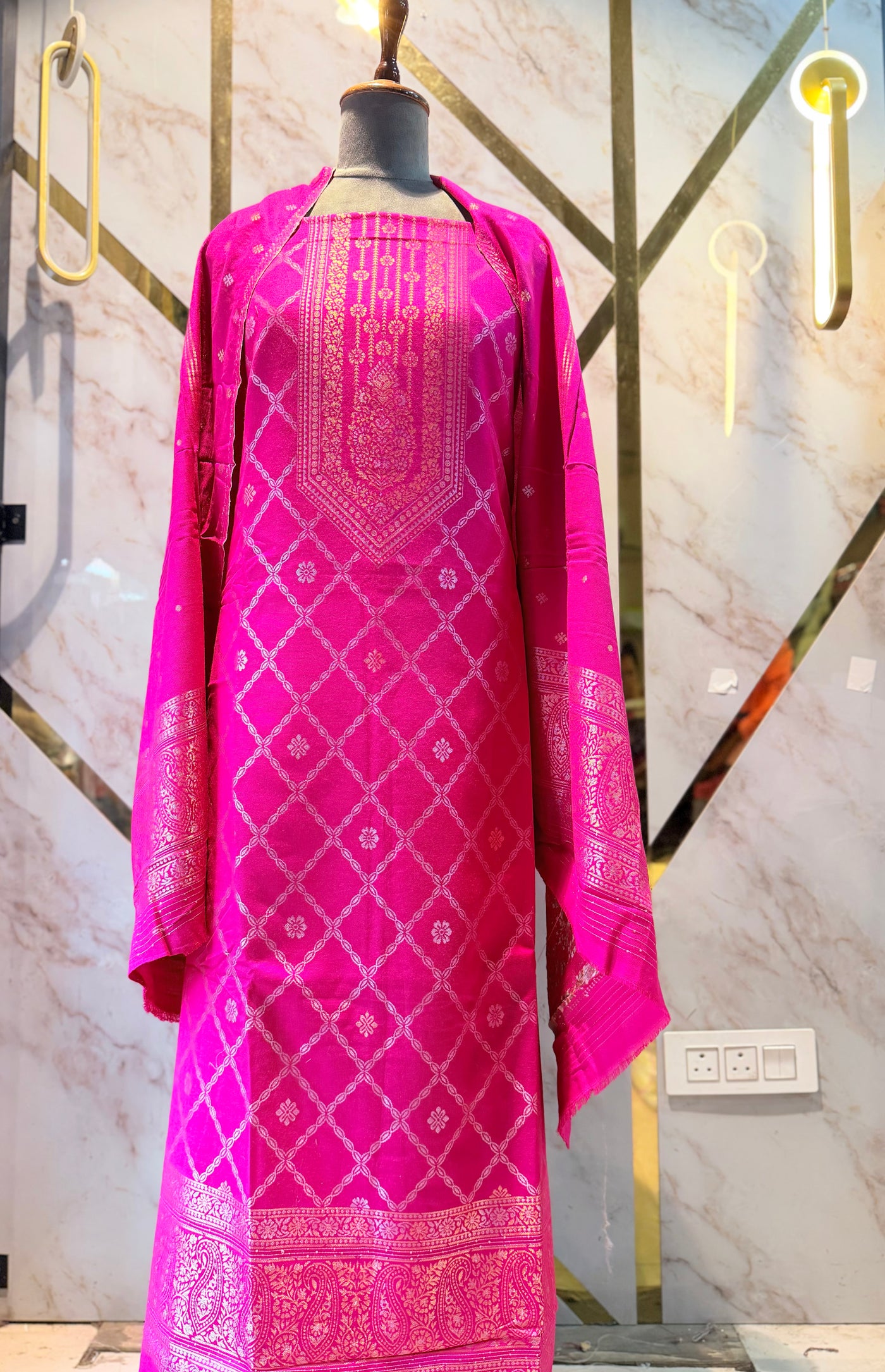 Premium kani Wollen Party Suits (100% Handmade)