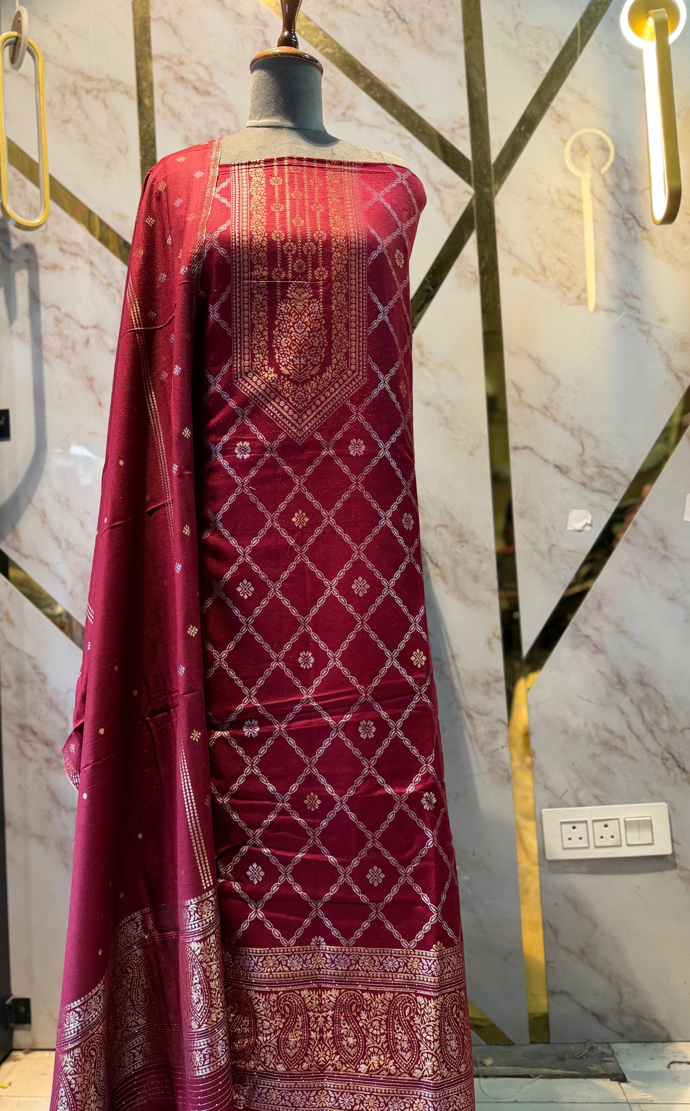 Premium kani Wollen Party Suits (100% Handmade)