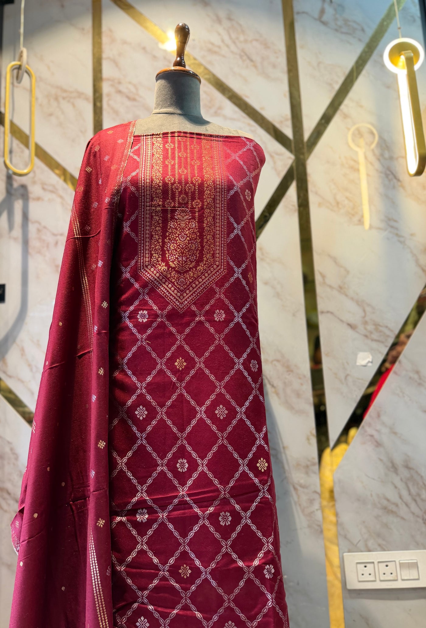 Premium kani Wollen Party Suits (100% Handmade)