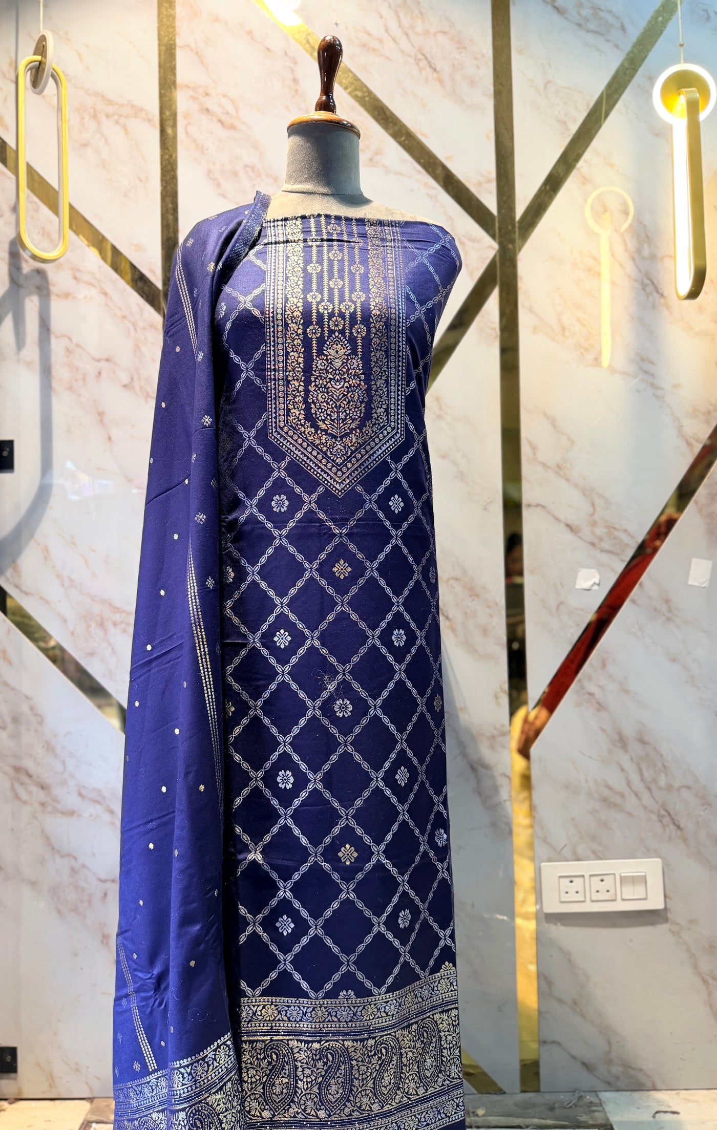 Premium kani Wollen Party Suits (100% Handmade)