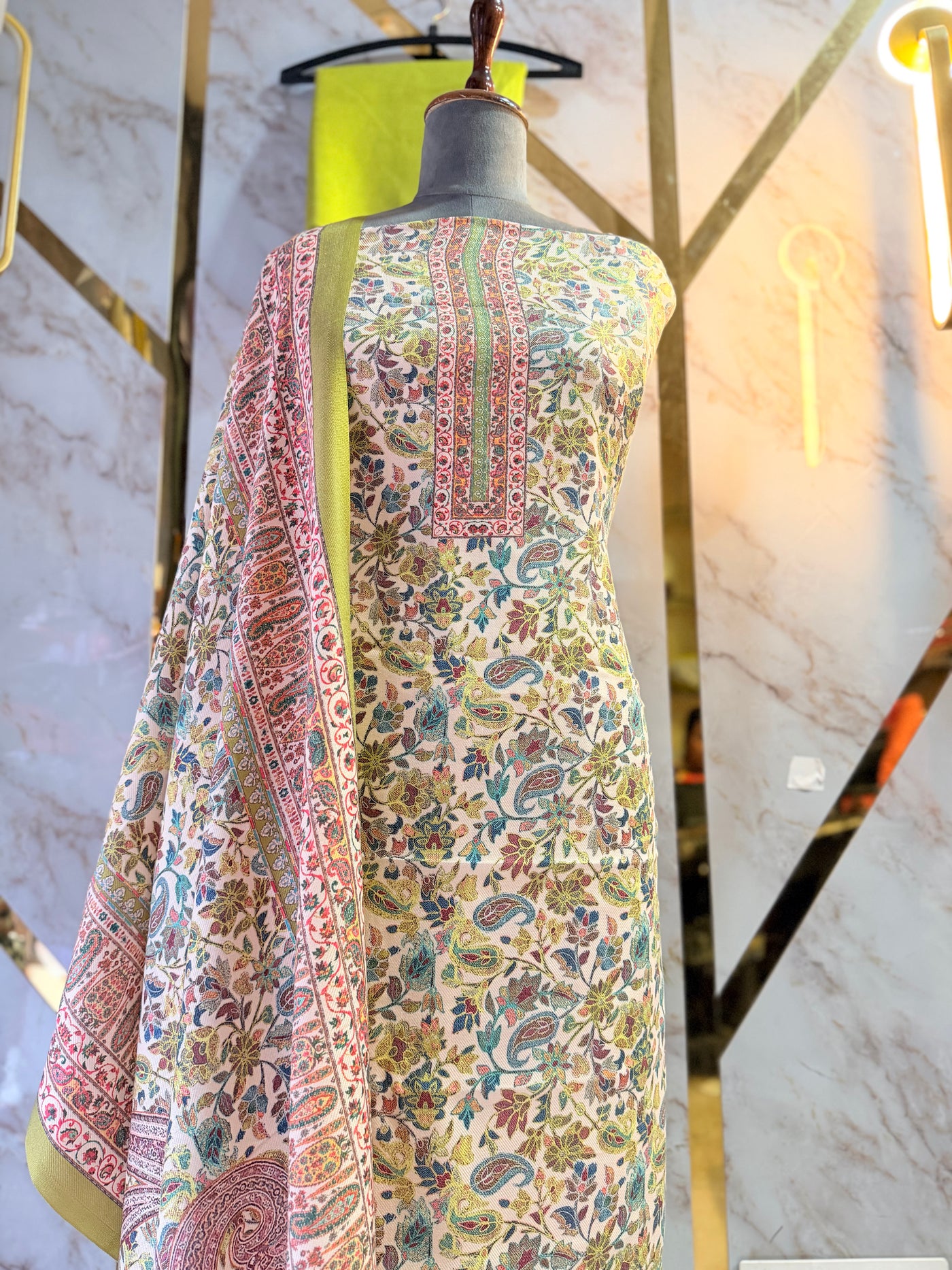 Premium Shimar Pashmina kani print Suit