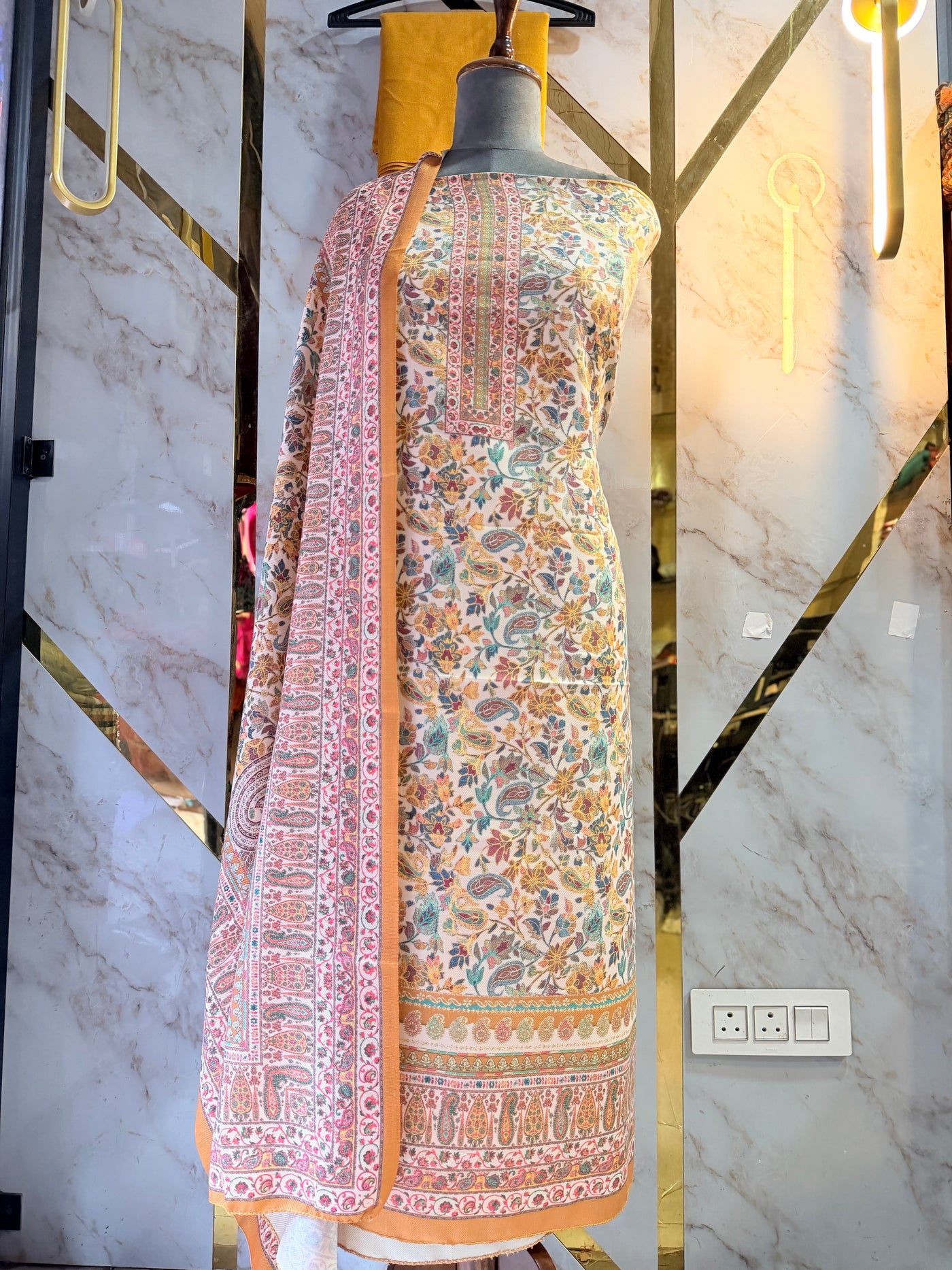 Premium Shimar Pashmina kani print Suit