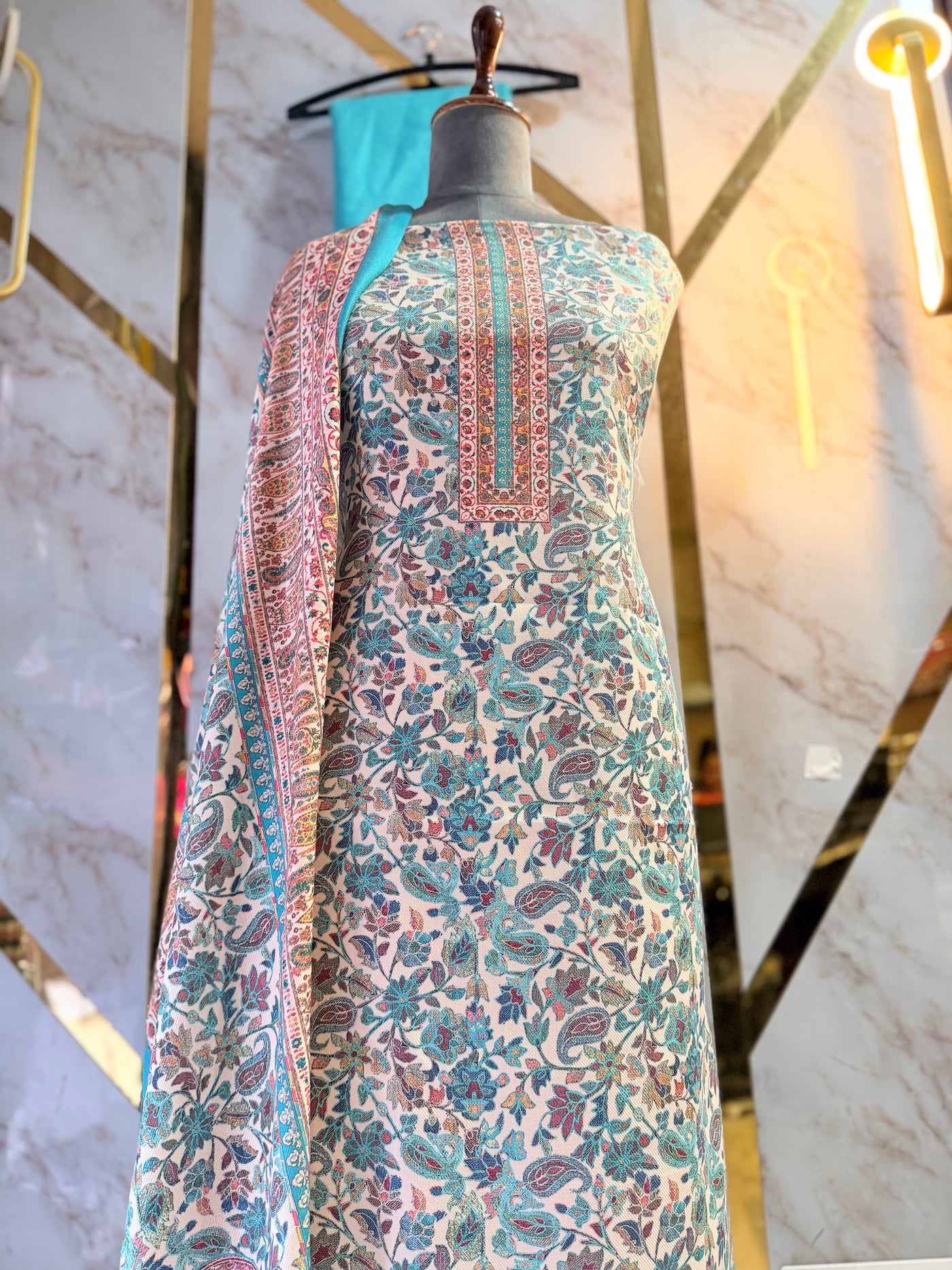 Premium Shimar Pashmina kani print Suit