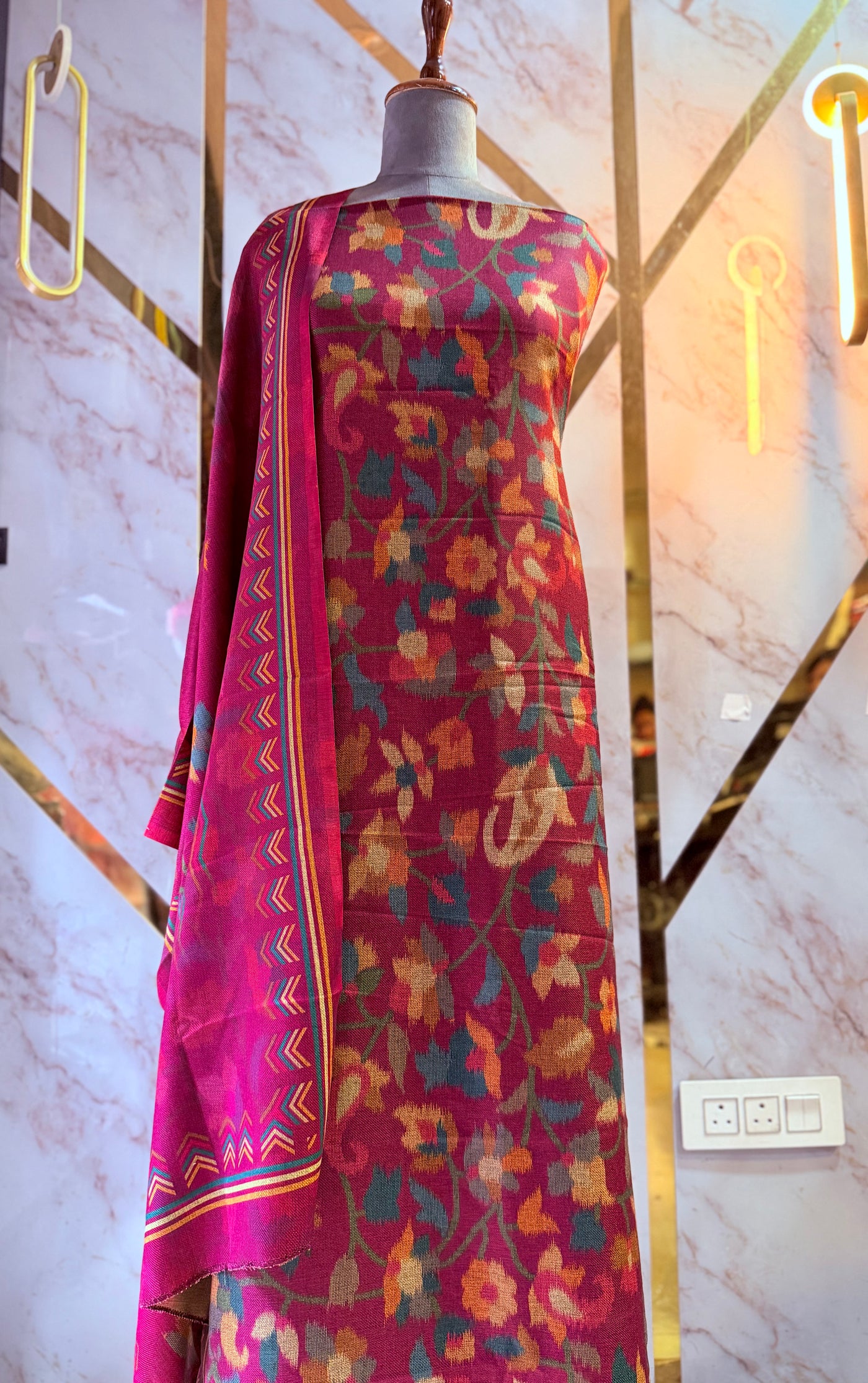 Premium Shimar Pashmina kani print Suit