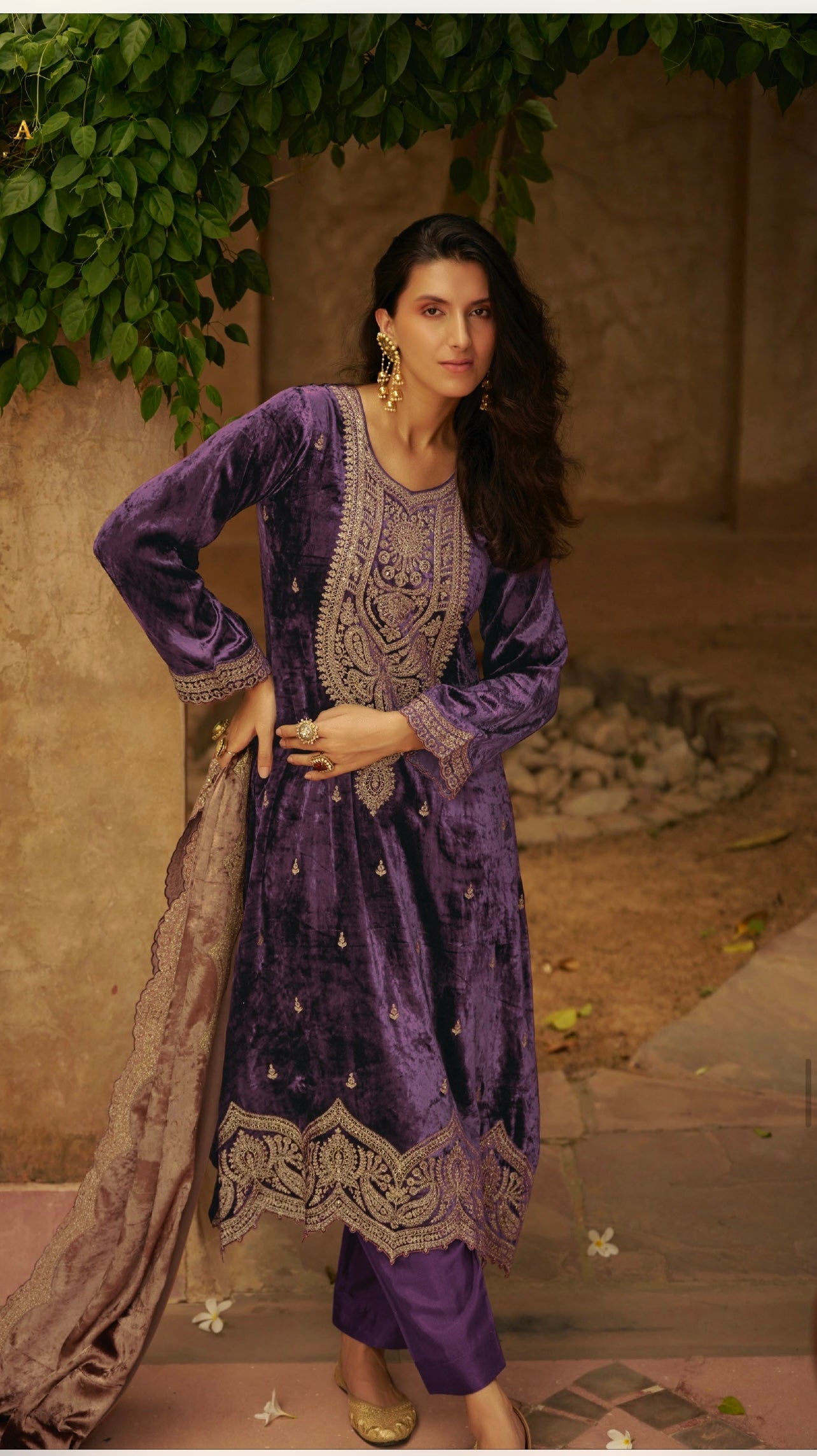 Premium Viscos Velvet Suits