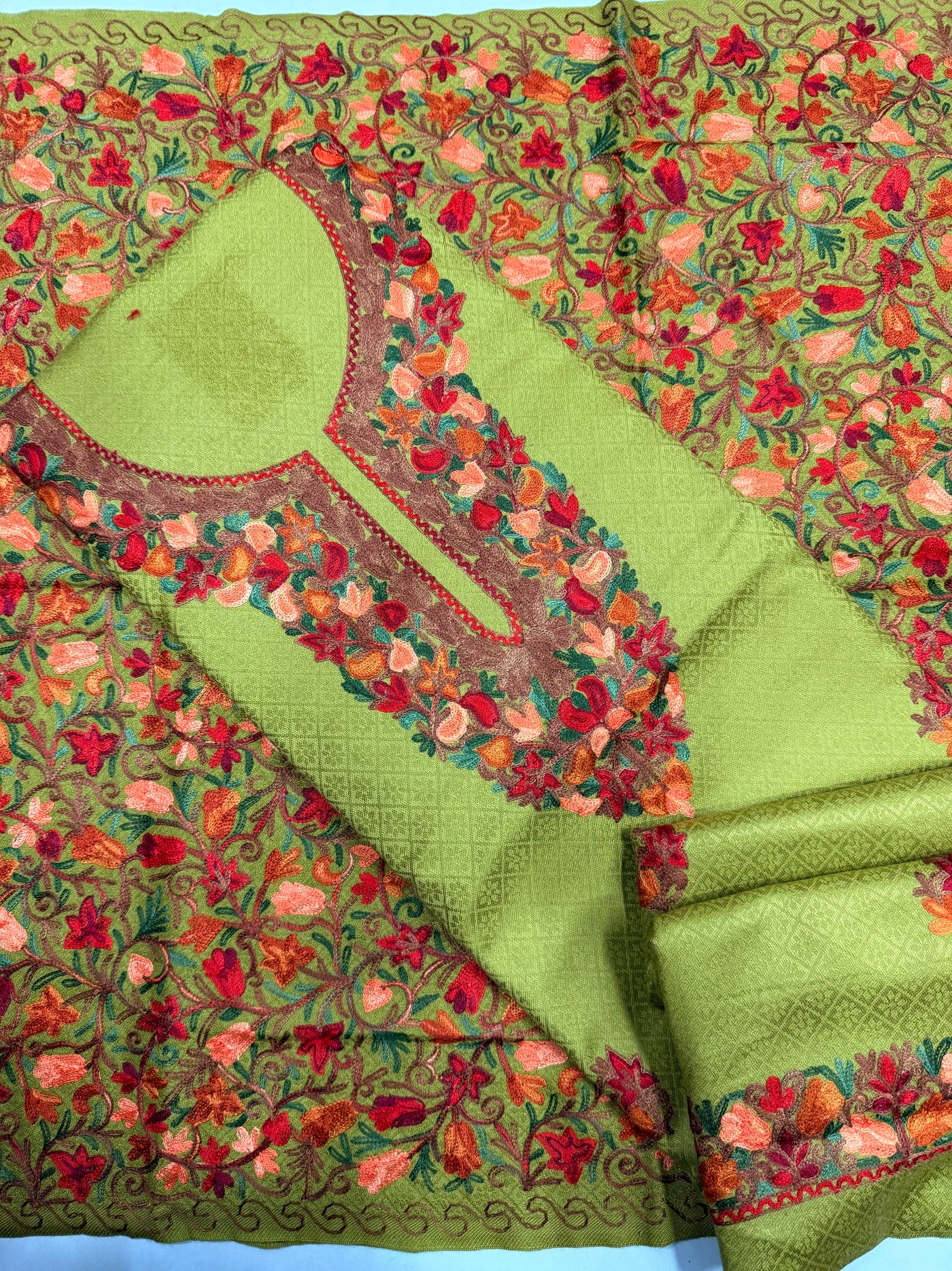 Kashmiri 🥶 winter pure suit (💯%handmade) 2025