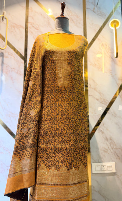 Premium Gold woollen party 🎉 suit