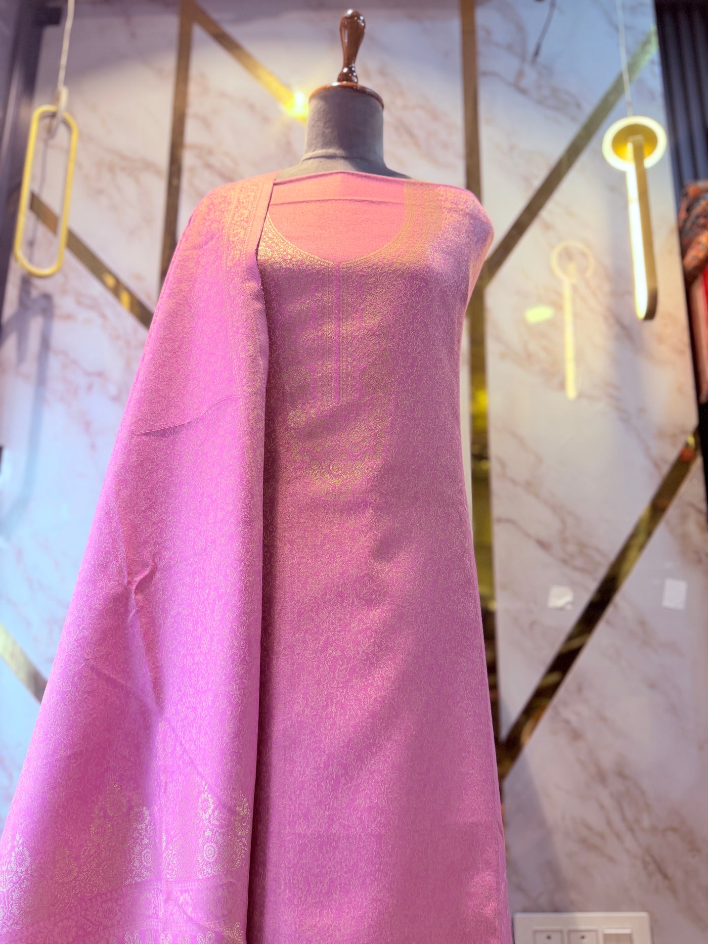 Premium Gold woollen party 🎉 suit