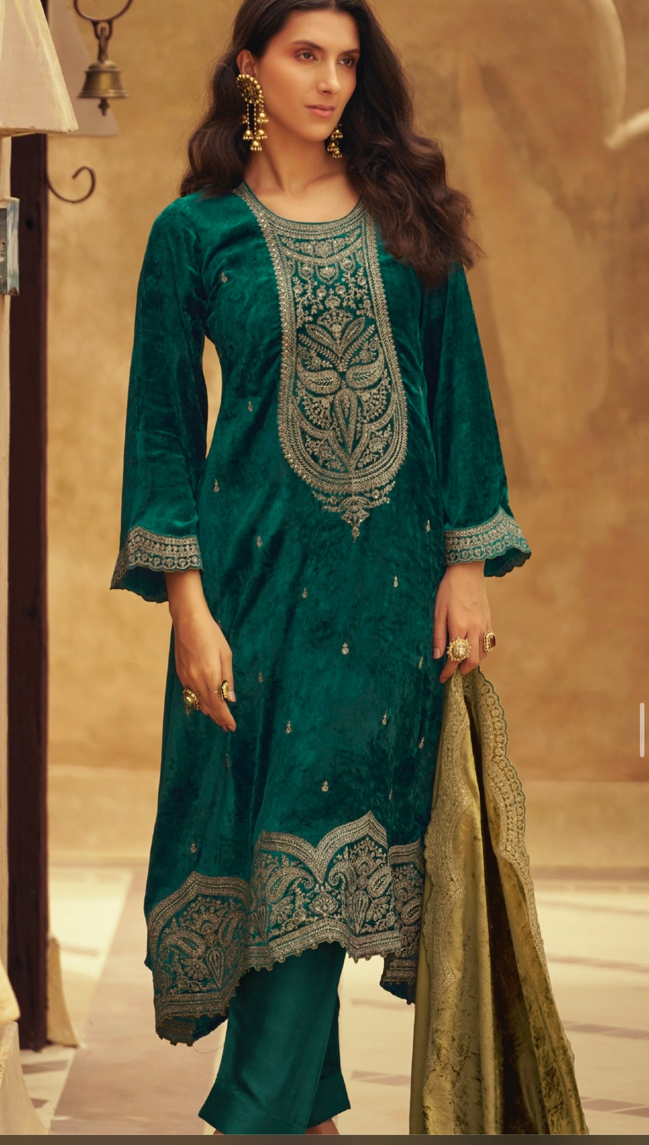 Premium Viscos Velvet Suits
