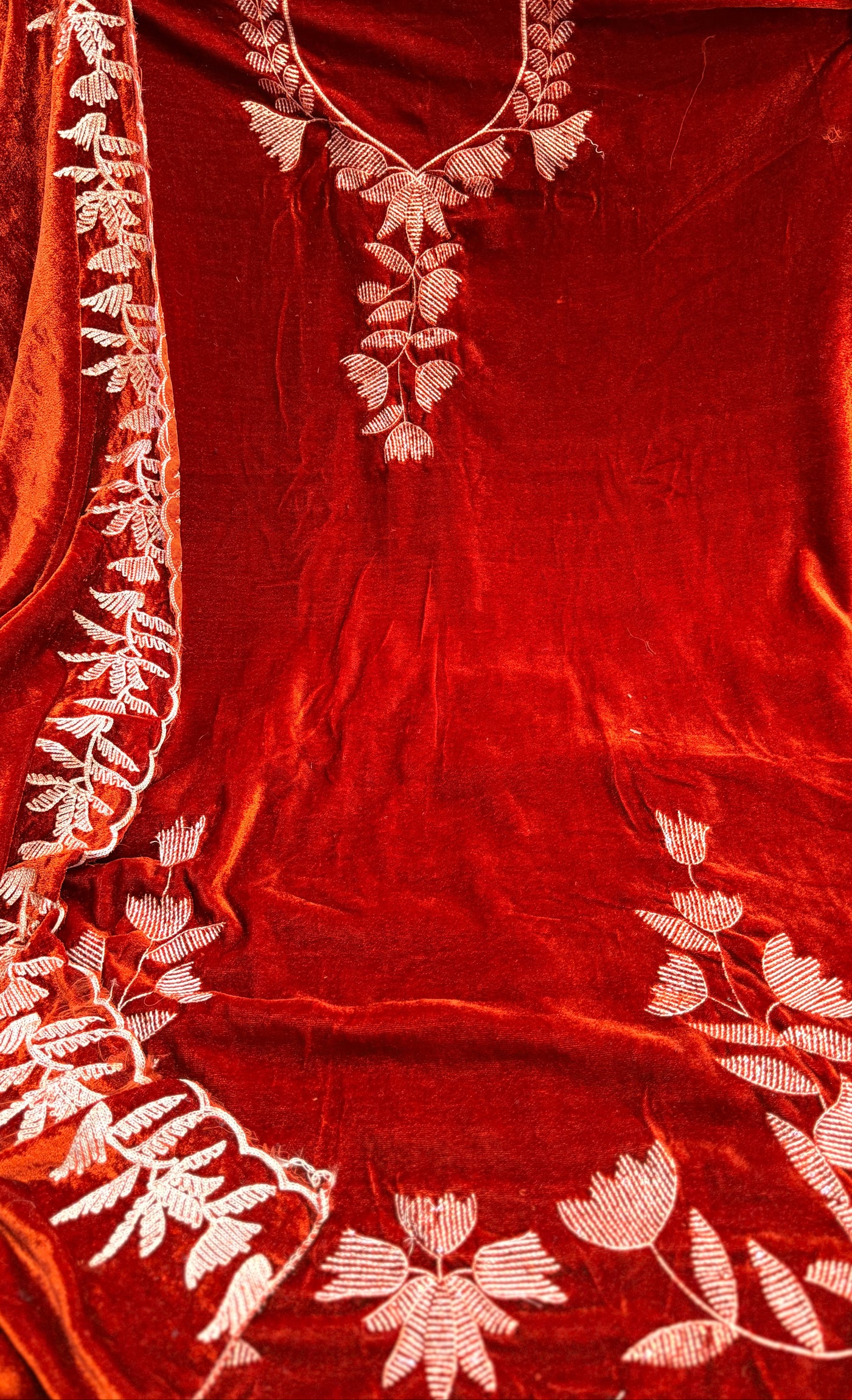 Premium  velvet  🥶 suit velvet bottom