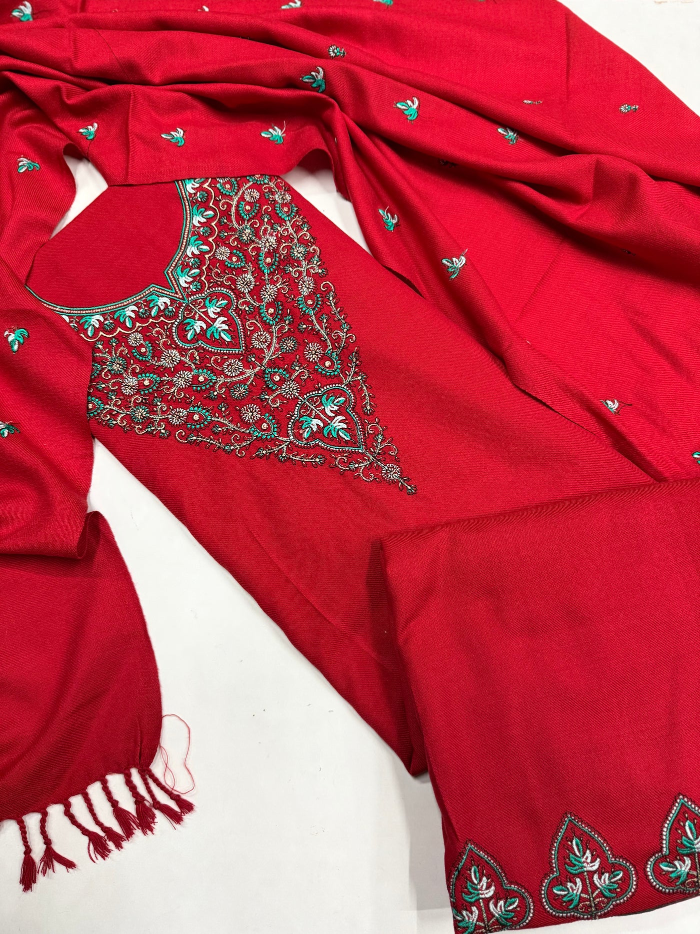 Kashmiri 🥶 winter pure suit (💯%handmade) 2025