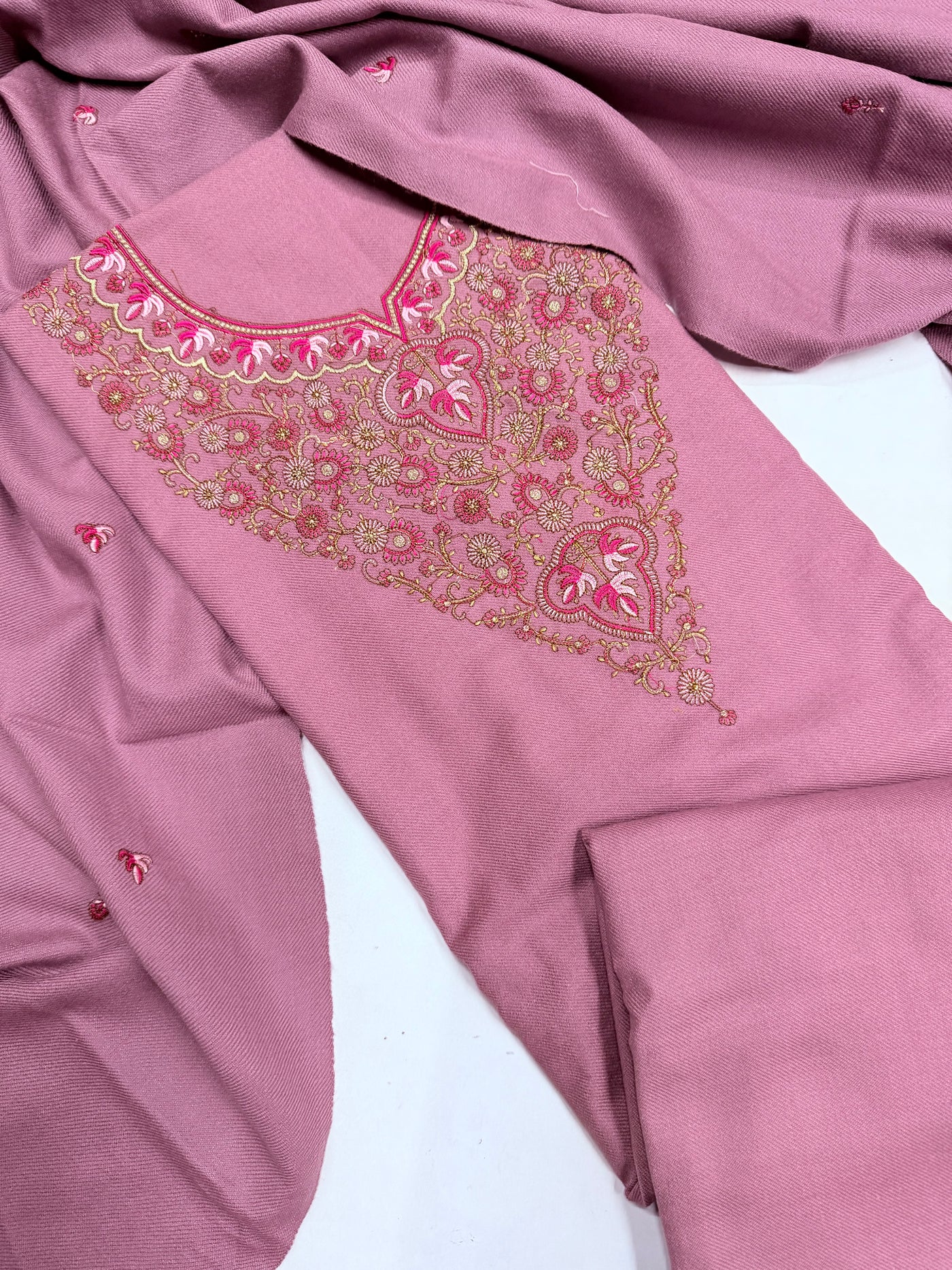 Kashmiri 🥶 winter pure suit (💯%handmade) 2025