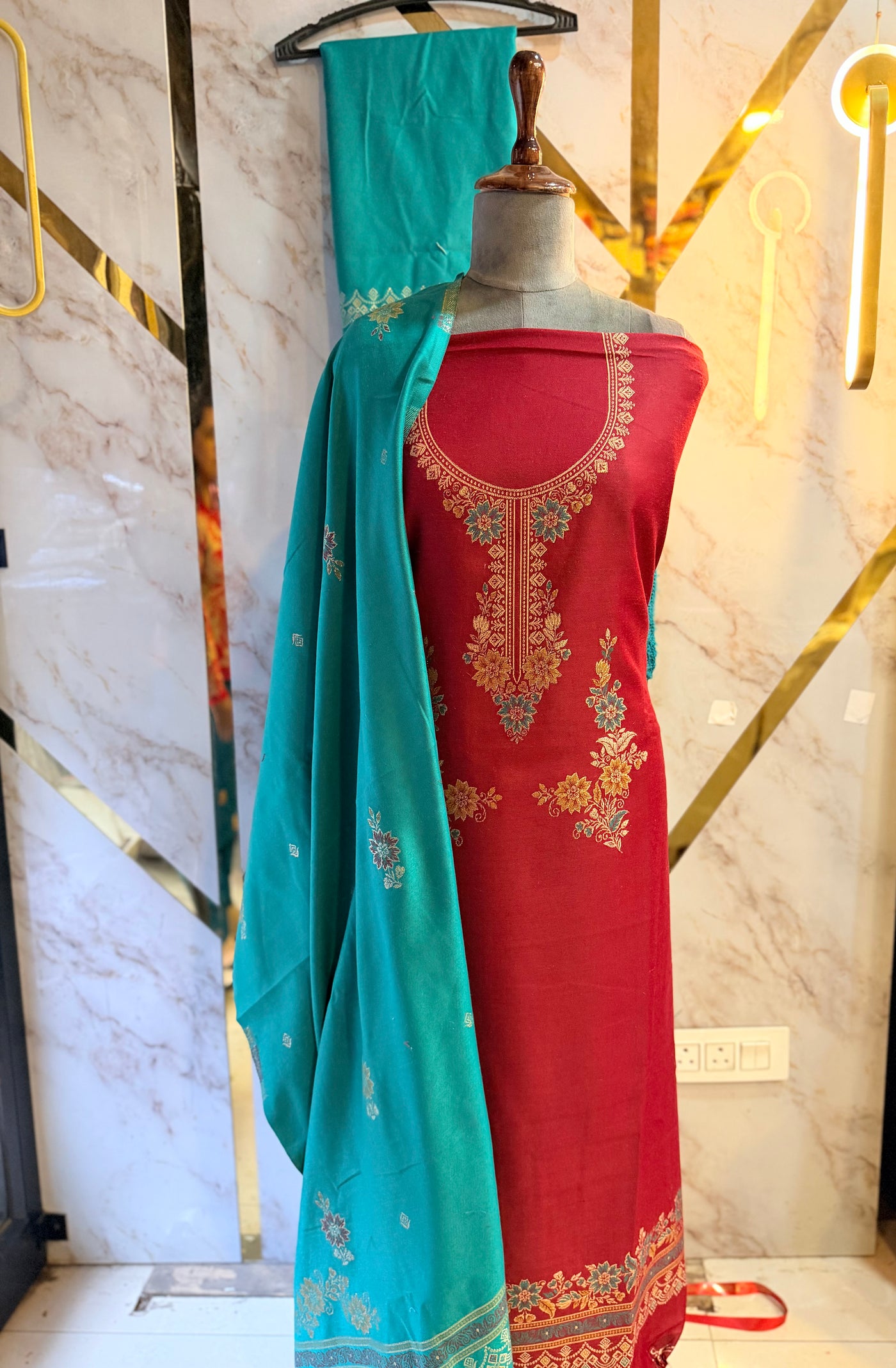 Kashmiri Woollen party 🎉 suit