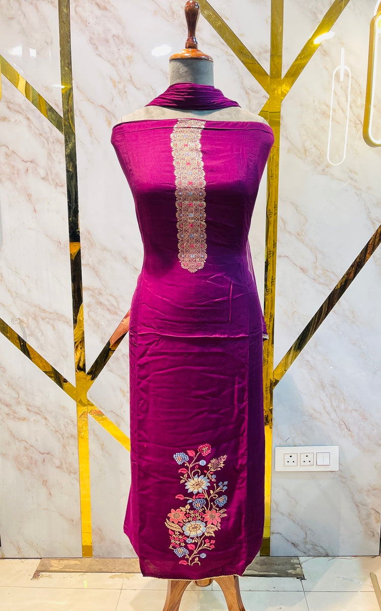 premium karigiri Dola Silk Suit