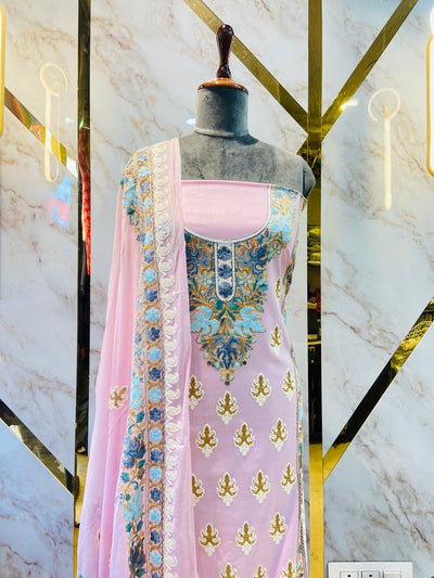 Premium kashmiri Karigiri Suit❤️🧵