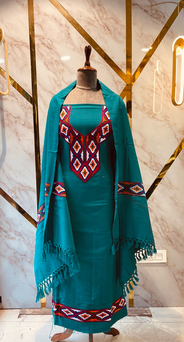 Pure winter 🥶 kinnauri (hand made ) suit( 2 side work )