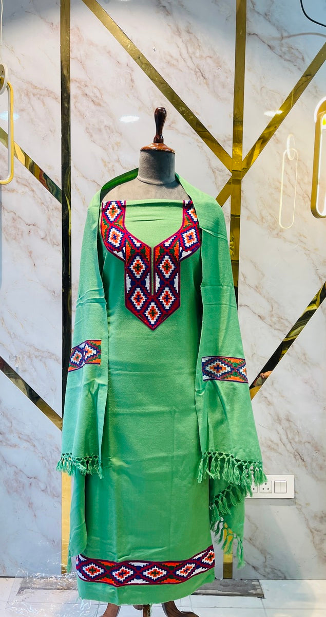 Pure winter 🥶 kinnauri (hand made ) suit( 2 side work )