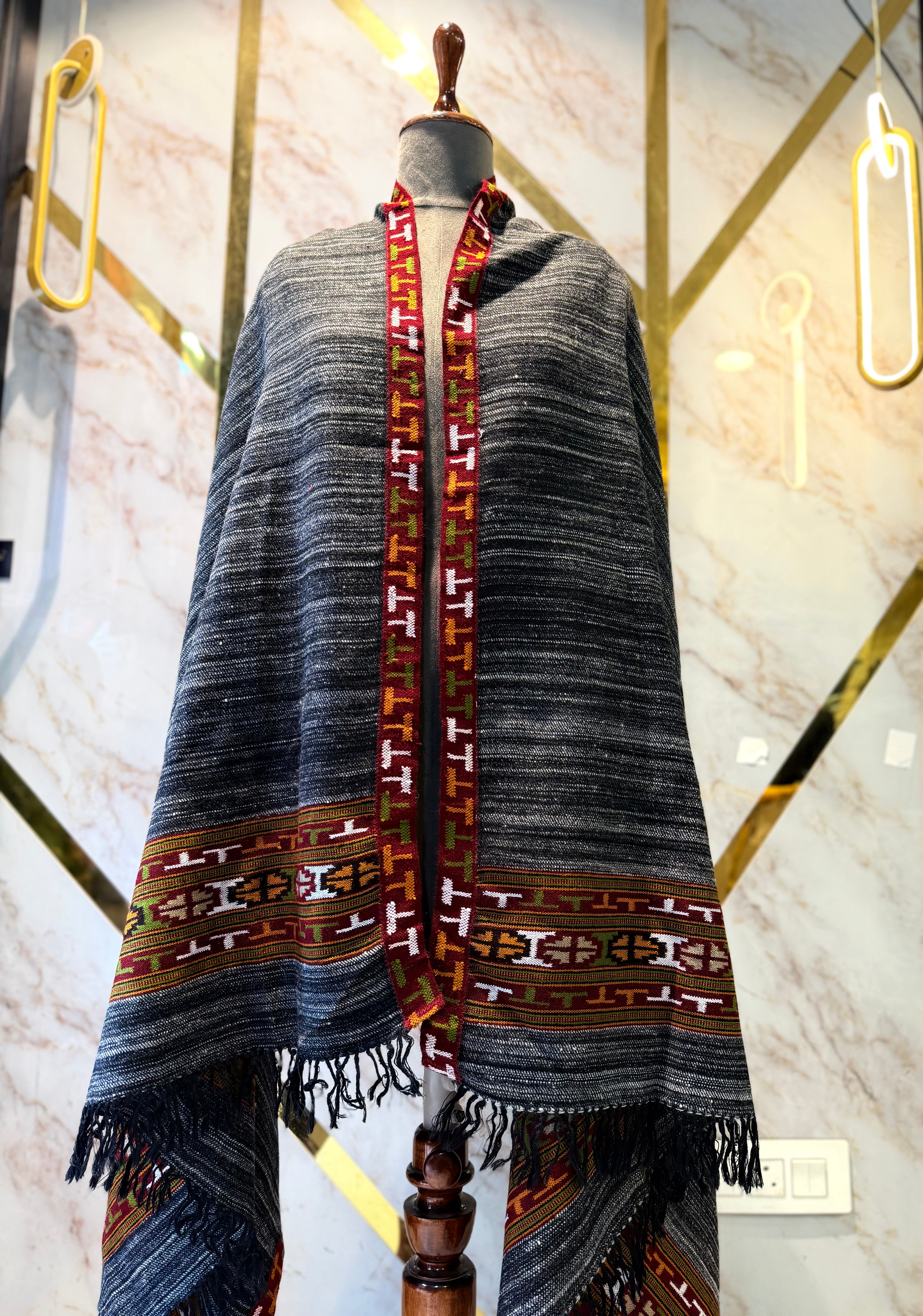 Pure sheep 🐑 wool Hand Made Kullu Shawal – Aur Dikhao.