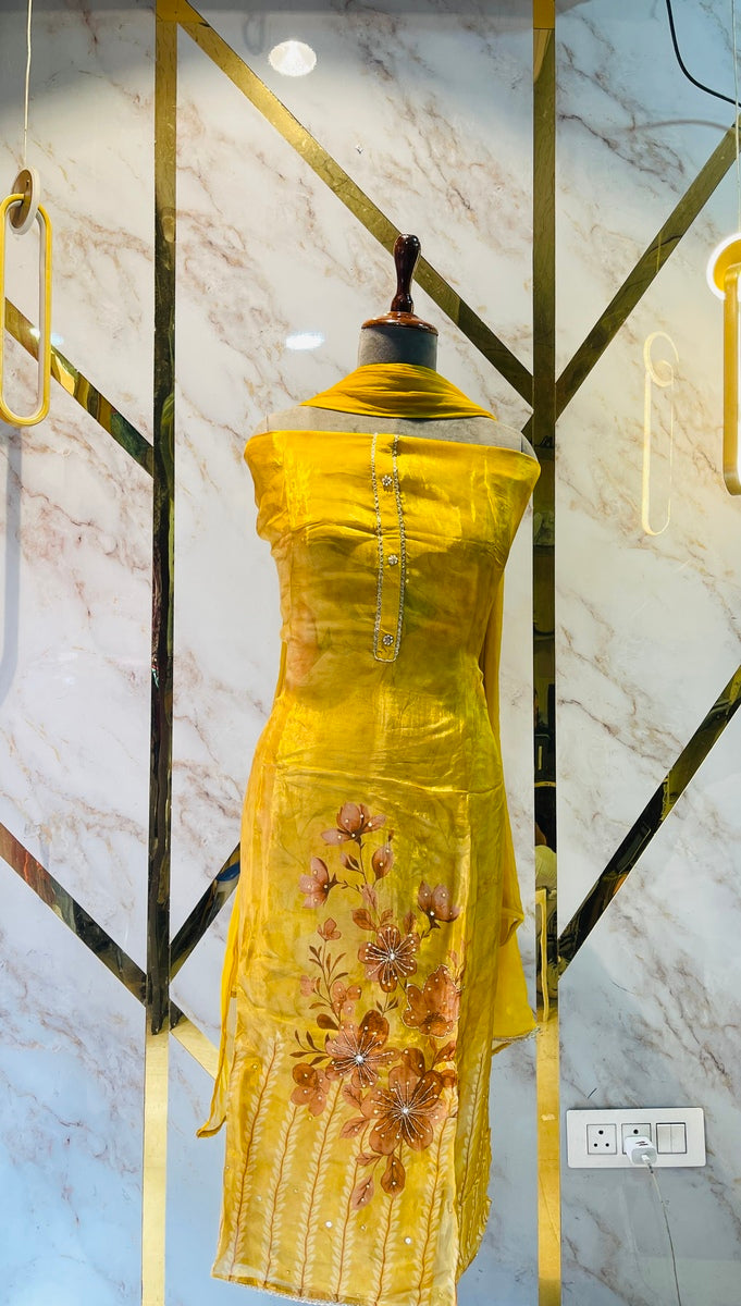 premium maslin party 🎉  Suit