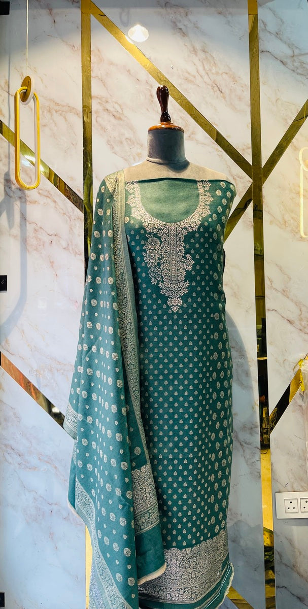 Woollen party 🎉 suit 🥶