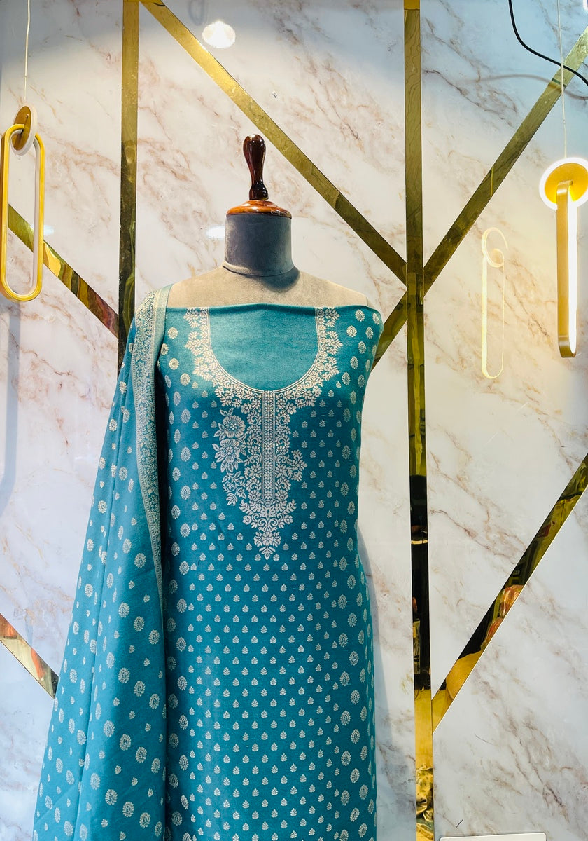 Woollen party 🎉 suit 🥶