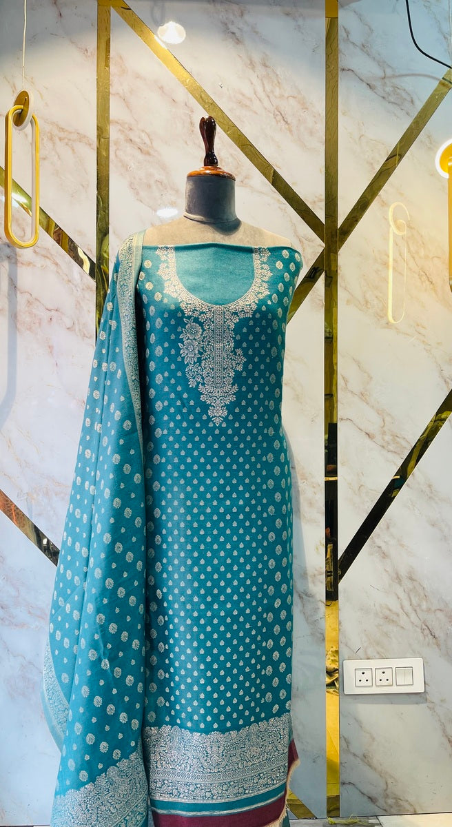 Woollen party 🎉 suit 🥶