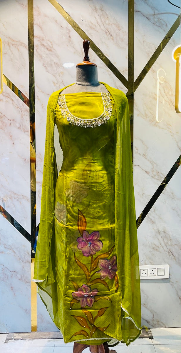 premium maslin party 🎉  Suit