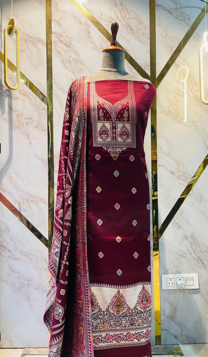Banarasi  Woollen party 🎉 suit 🥶