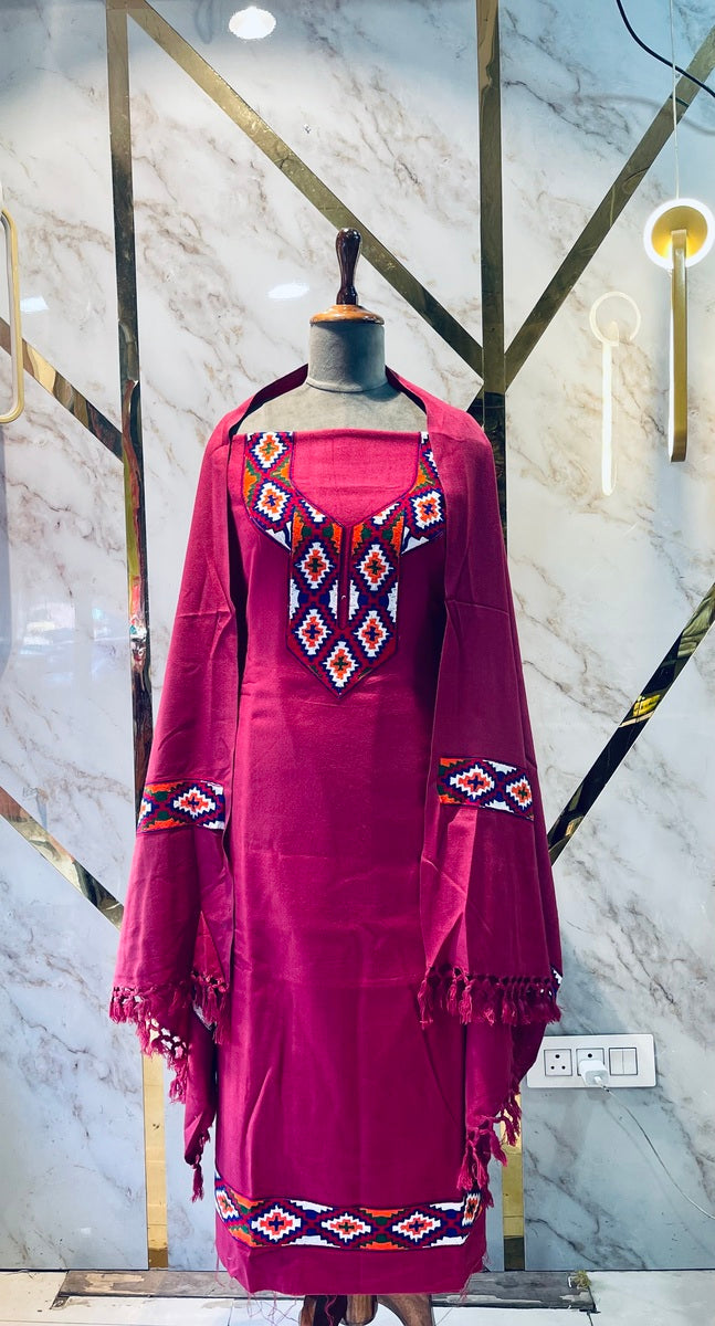 Pure winter 🥶 kinnauri (hand made ) suit( 2 side work )