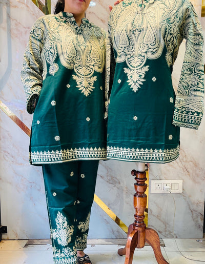 Premium winter 🥶 kani weav cord set