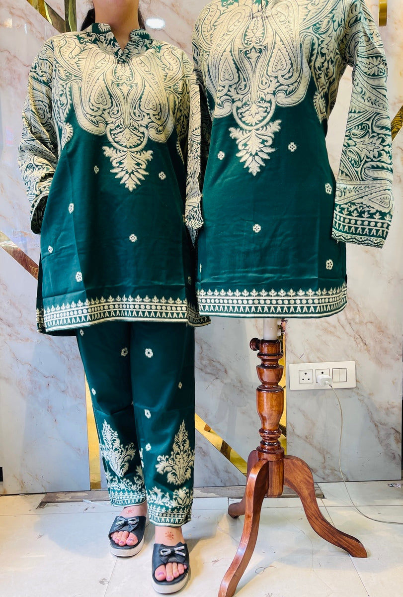 Premium winter 🥶 kani weav cord set